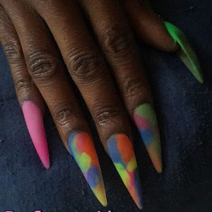 Meet your Posher, Ebony